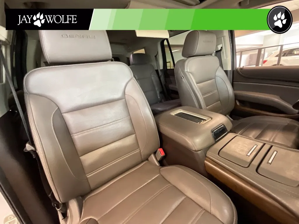 GMC Yukon photo 20