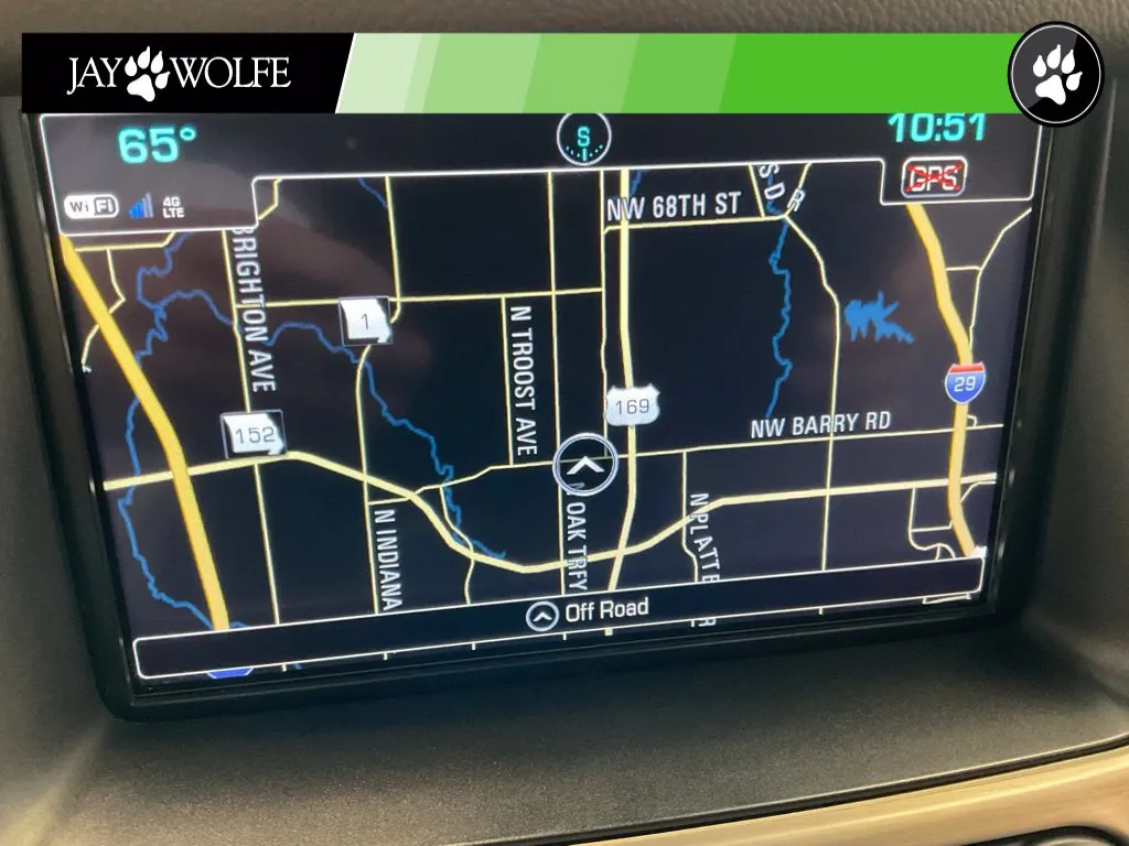 GMC Yukon photo 16