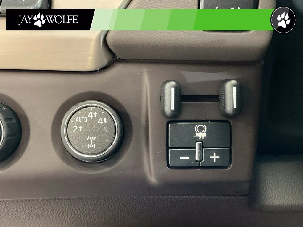 GMC Yukon photo 18