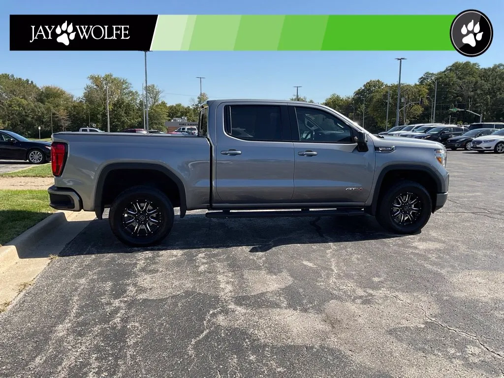 GMC Sierra photo 6