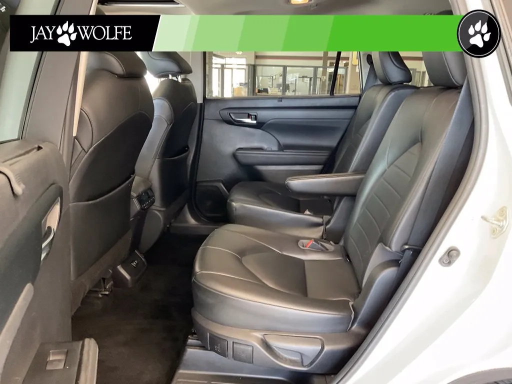 Toyota Highlander photo 22