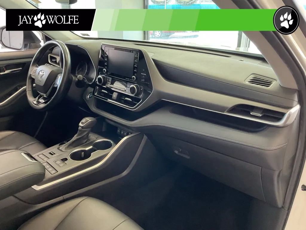 Toyota Highlander photo 18