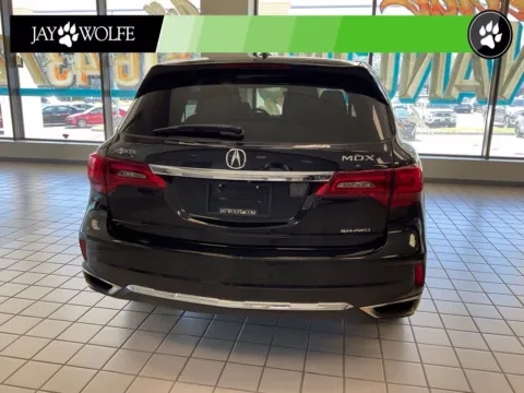 More photos of 2018 Acura MDX 3.5L at Jay Wolfe Auto Outlet, MO