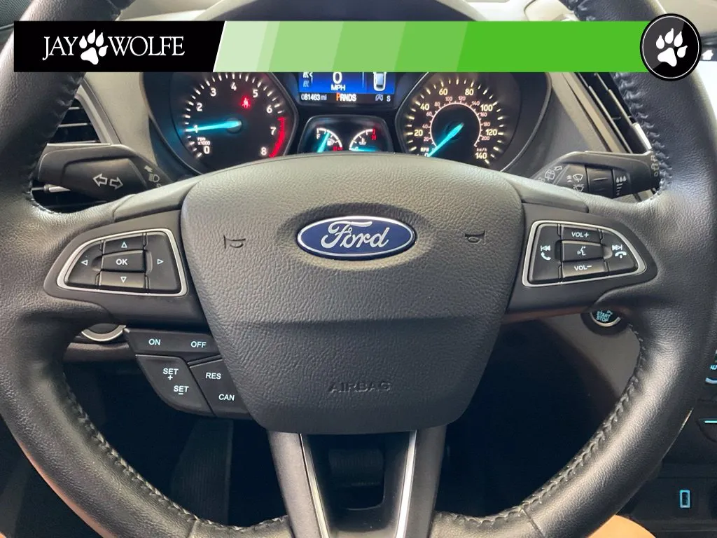 Ford Escape photo 11