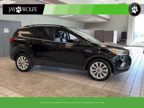 Black 2019 Ford Escape SEL for sale in Kansas City, MO