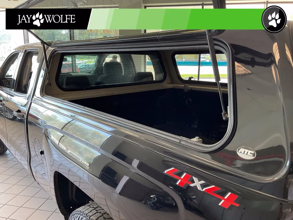 Chevrolet Silverado photo 8