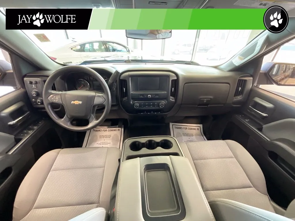 Chevrolet Silverado photo 10