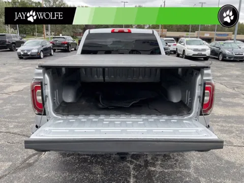 More photos of 2017 GMC Sierra 1500 SLT at Jay Wolfe Auto Outlet, MO