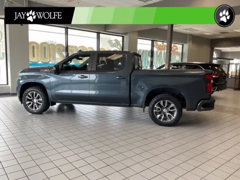 More photos of 2020 Chevrolet Silverado 1500 RST at Jay Wolfe Auto Outlet, MO