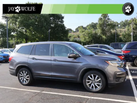 More photos of 2019 Honda Pilot EX-L at Jay Wolfe Auto Outlet, MO
