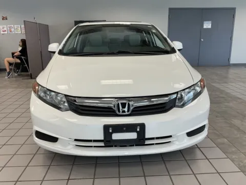 Photos of 2012 Honda Civic EX-L for sale in Kansas City, MO at Jay Wolfe Auto Outlet