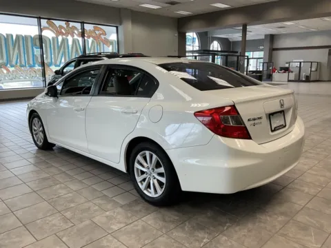 More photos of 2012 Honda Civic EX-L at Jay Wolfe Auto Outlet, MO