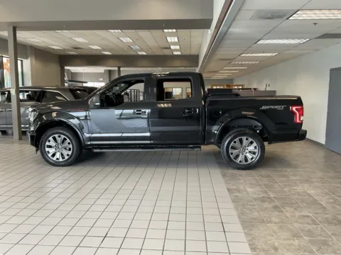 More photos of 2017 Ford F-150 XLT at Jay Wolfe Auto Outlet, MO