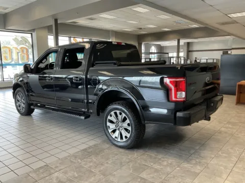 More photos of 2017 Ford F-150 XLT at Jay Wolfe Auto Outlet, MO