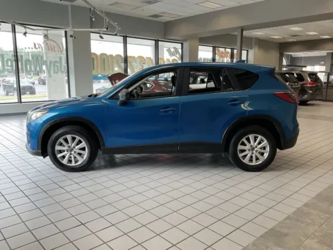More photos of 2013 Mazda CX-5 Touring at Jay Wolfe Auto Outlet, MO