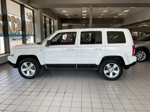 More photos of 2012 Jeep Patriot Latitude at Jay Wolfe Auto Outlet, MO