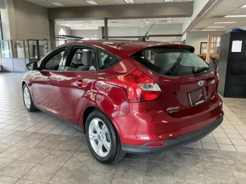 More photos of 2013 Ford Focus SE at Jay Wolfe Auto Outlet, MO