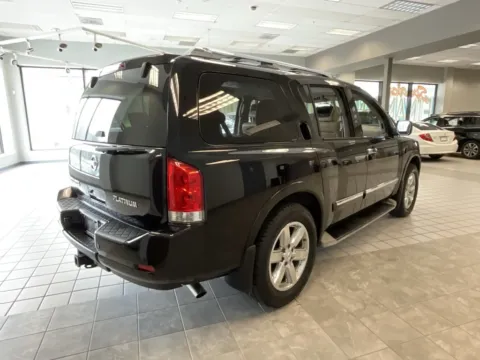 More photos of 2014 Nissan Armada Platinum at Jay Wolfe Auto Outlet, MO
