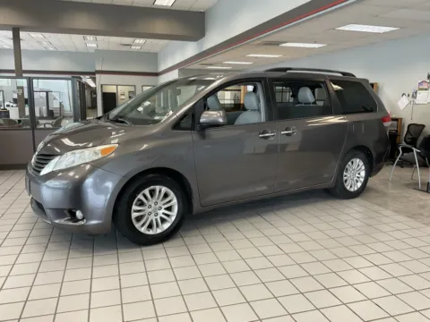 Another view of 2014 Toyota Sienna L for sale in Kansas City, MO at Jay Wolfe Auto Outlet