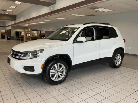 Another view of 2016 Volkswagen Tiguan S for sale in Kansas City, MO at Jay Wolfe Auto Outlet