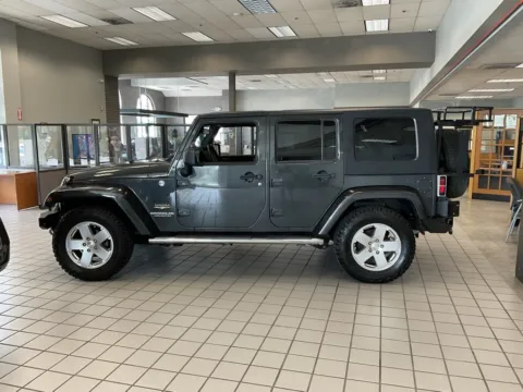 Another view of 2010 Jeep Wrangler Unlimited Sahara for sale in Kansas City, MO at Jay Wolfe Auto Outlet