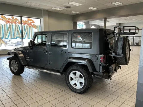 More photos of 2010 Jeep Wrangler Unlimited Sahara at Jay Wolfe Auto Outlet, MO