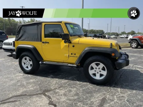 Yellow 2008 Jeep Wrangler X for sale in Kansas City, MO