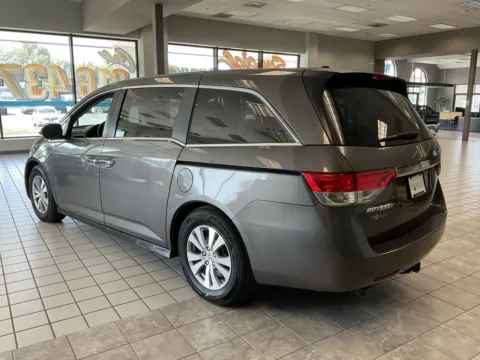 More photos of 2015 Honda Odyssey EX-L at Jay Wolfe Auto Outlet, MO