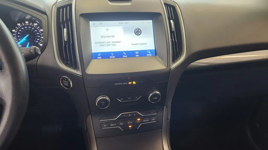 2020 Ford Edge SE photo 19