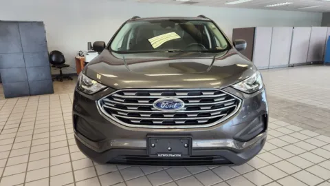 Photos of 2020 Ford Edge SE for sale in Kansas City, MO at Jay Wolfe Auto Outlet