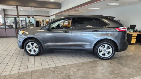 More photos of 2020 Ford Edge SE at Jay Wolfe Auto Outlet, MO