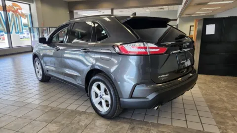More photos of 2020 Ford Edge SE at Jay Wolfe Auto Outlet, MO