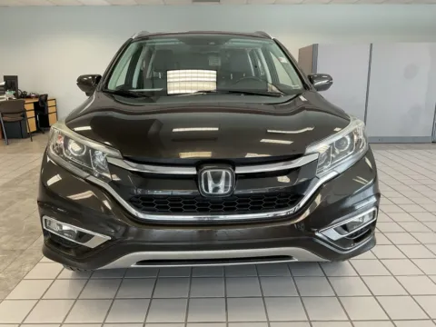 Photos of 2015 Honda CR-V Touring for sale in Kansas City, MO at Jay Wolfe Auto Outlet