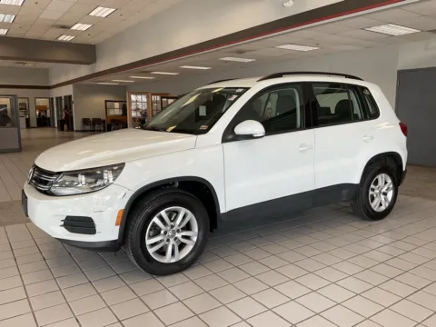 Another view of 2016 Volkswagen Tiguan S for sale in Kansas City, MO at Jay Wolfe Auto Outlet