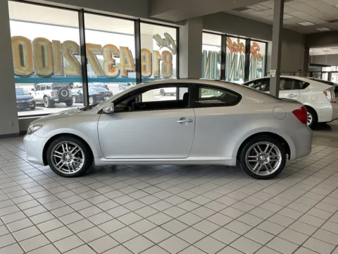 More photos of 2007 Scion tC at Jay Wolfe Auto Outlet, MO