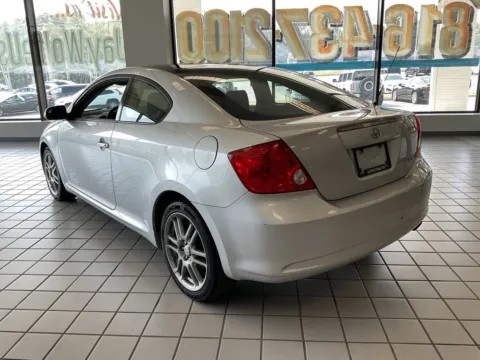 More photos of 2007 Scion tC at Jay Wolfe Auto Outlet, MO