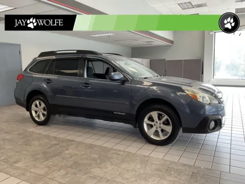 Blue 2013 Subaru Outback 2.5i Premium for sale in Kansas City, MO