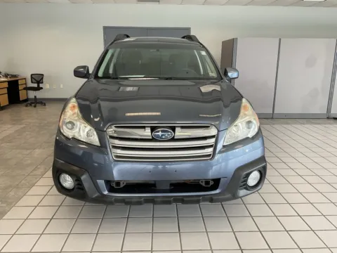 Photos of 2013 Subaru Outback 2.5i Premium for sale in Kansas City, MO at Jay Wolfe Auto Outlet