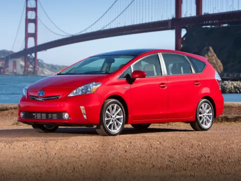 Black 2013 Toyota Prius v for sale in Kansas City, MO