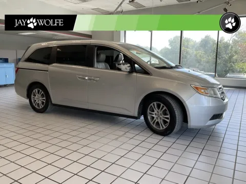 Silver 2012 Honda Odyssey EX-L for sale in Kansas City, MO