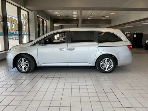 Another view of 2012 Honda Odyssey EX-L for sale in Kansas City, MO at Jay Wolfe Auto Outlet