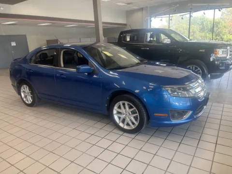 More photos of 2012 Ford Fusion SEL at Jay Wolfe Auto Outlet, MO