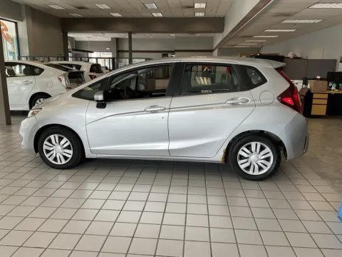 More photos of 2015 Honda Fit LX at Jay Wolfe Auto Outlet, MO
