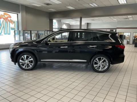 More photos of 2013 INFINITI JX35 at Jay Wolfe Auto Outlet, MO