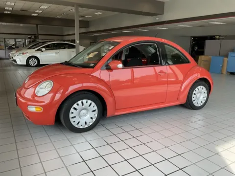 Photos of 2004 Volkswagen Beetle GL for sale in Kansas City, MO at Jay Wolfe Auto Outlet