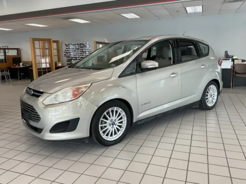 Another view of 2015 Ford C-Max Hybrid SE for sale in Kansas City, MO at Jay Wolfe Auto Outlet