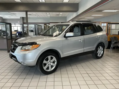 Another view of 2009 Hyundai Santa Fe SE for sale in Kansas City, MO at Jay Wolfe Auto Outlet