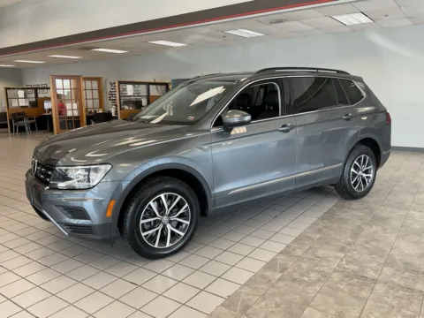 Another view of 2020 Volkswagen Tiguan 2.0T SE for sale in Kansas City, MO at Jay Wolfe Auto Outlet