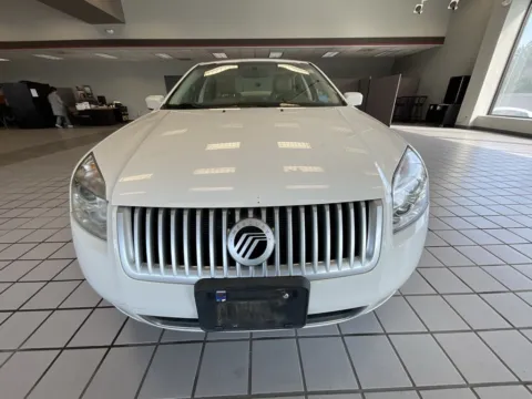Photos of 2009 Mercury Milan Premier for sale in Kansas City, MO at Jay Wolfe Auto Outlet