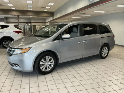 Another view of 2016 Honda Odyssey EX-L for sale in Kansas City, MO at Jay Wolfe Auto Outlet